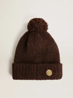 Coffee-colored wool beanie with pompom