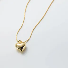 Sweetheart's Embrace Golden Necklace